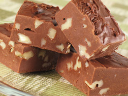 Chocolate-Walnut-Fudge